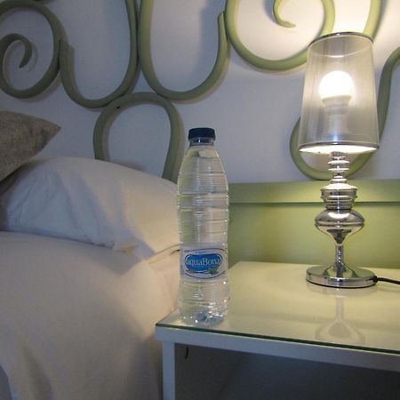 Magma Rooms Playa Honda Плайя-Онда Номер фото