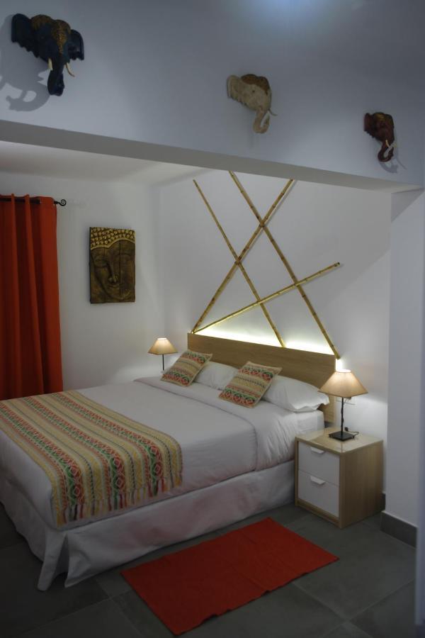 Magma Rooms Playa Honda Плайя-Онда Екстер'єр фото